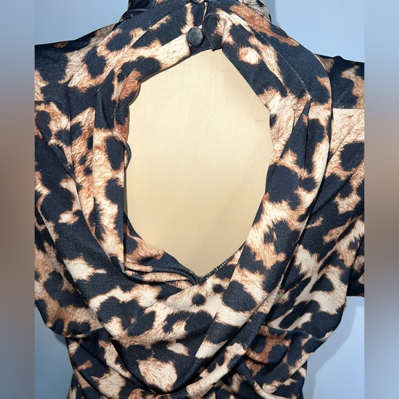 Venus Animal Print dress size M - Picture 8 of 10